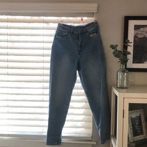 Mom jeans